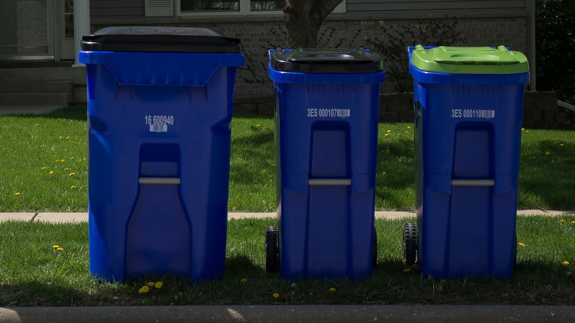 New Trash Bins Being Delivered, Use Begins in July City of North Liberty