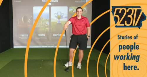 dillon baker gold pro and instructor at his new all-in-one training facility elev8 golf club